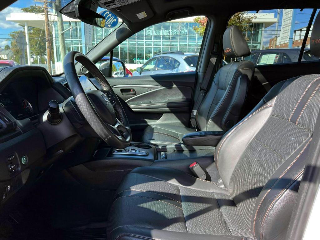 used 2022 Honda Pilot car, priced at $33,999