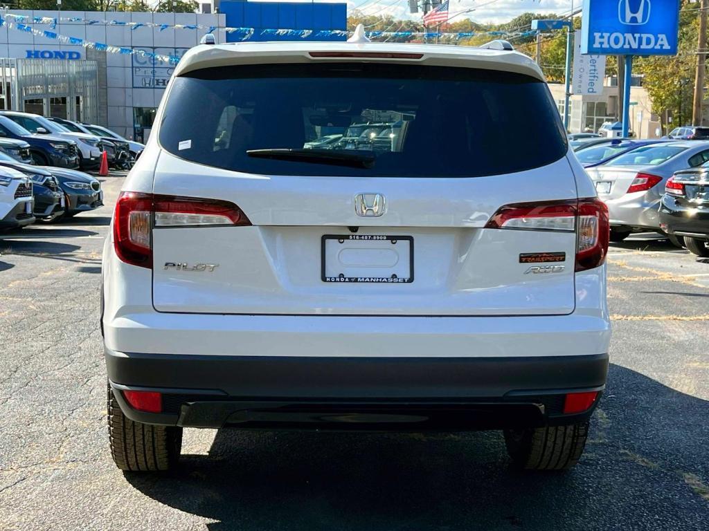 used 2022 Honda Pilot car, priced at $33,999