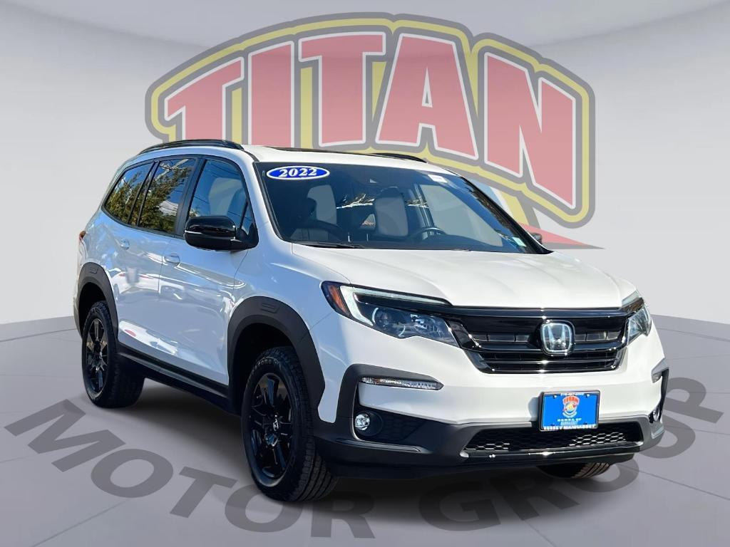 used 2022 Honda Pilot car, priced at $33,999
