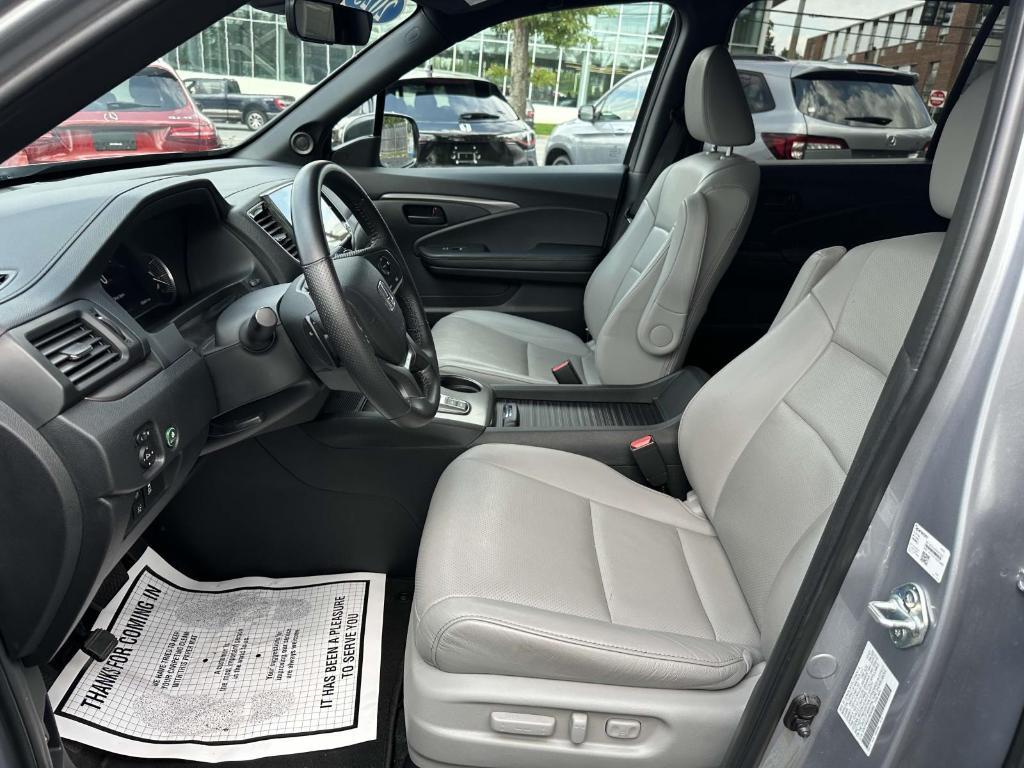 used 2023 Honda Passport car, priced at $32,999