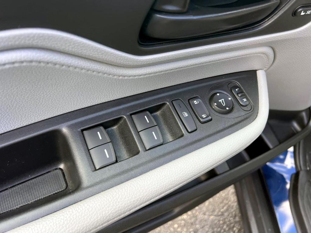 used 2022 Honda Odyssey car, priced at $34,999