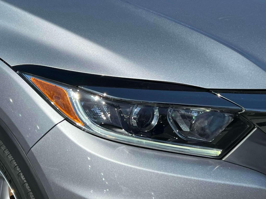used 2022 Honda HR-V car, priced at $22,999