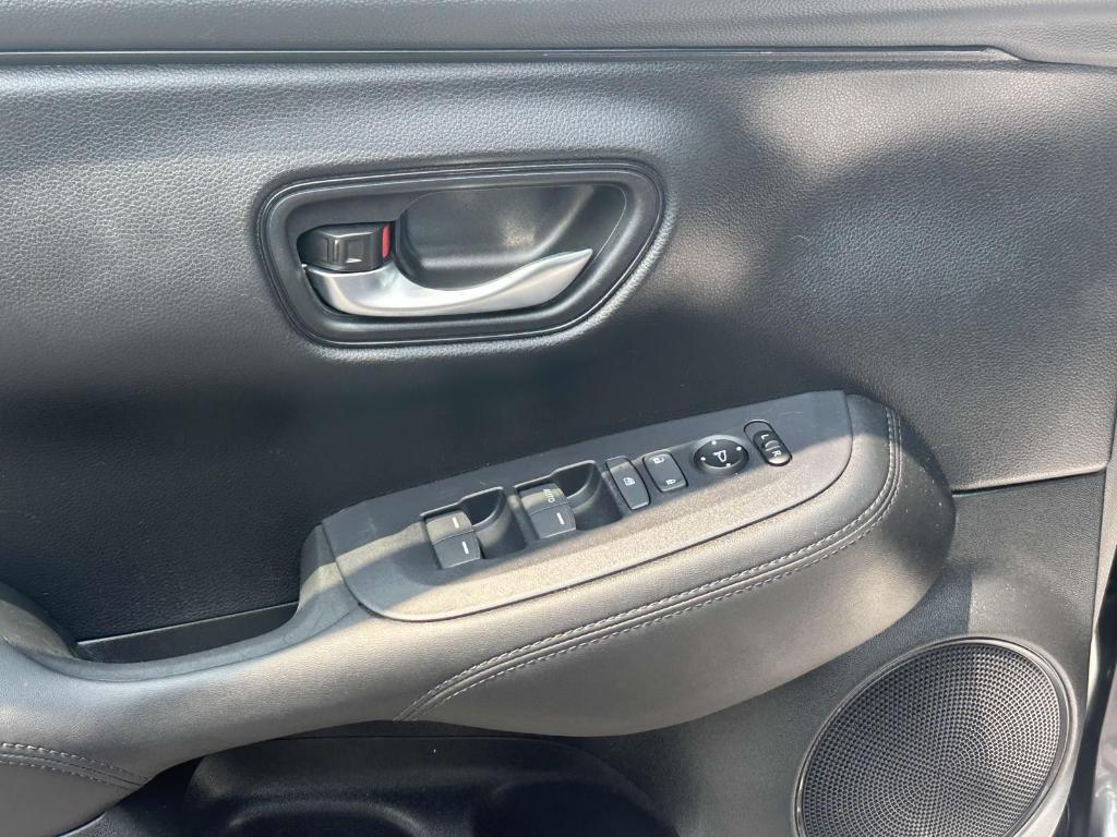 used 2024 Honda HR-V car, priced at $25,999