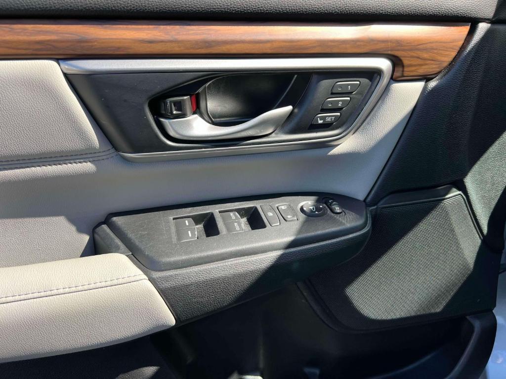 used 2022 Honda CR-V car, priced at $29,999