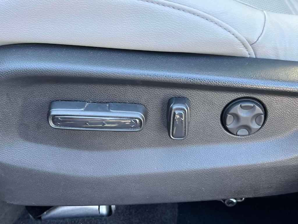 used 2022 Honda CR-V car, priced at $29,999