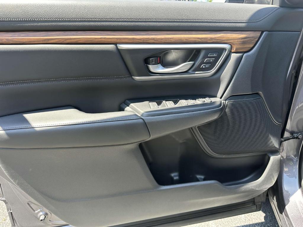 used 2021 Honda CR-V car, priced at $25,999