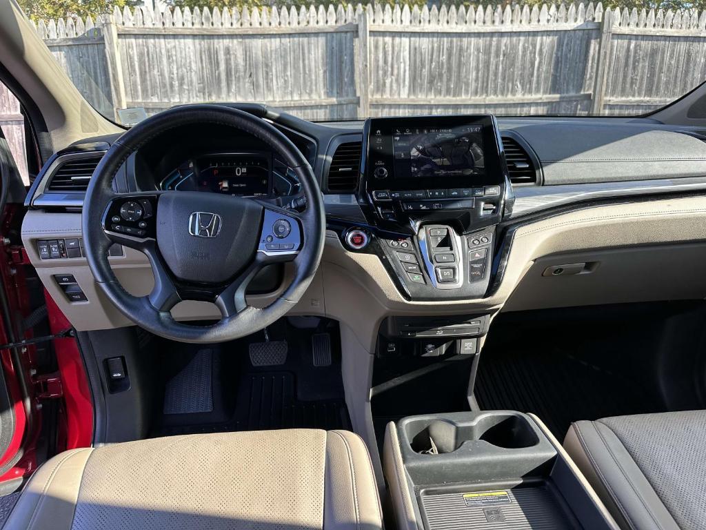 used 2023 Honda Odyssey car, priced at $40,999