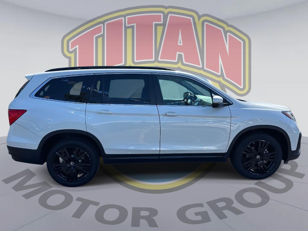 used 2022 Honda Pilot car, priced at $33,999