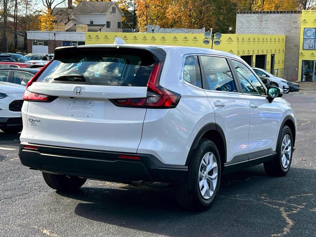 used 2024 Honda CR-V car, priced at $29,999