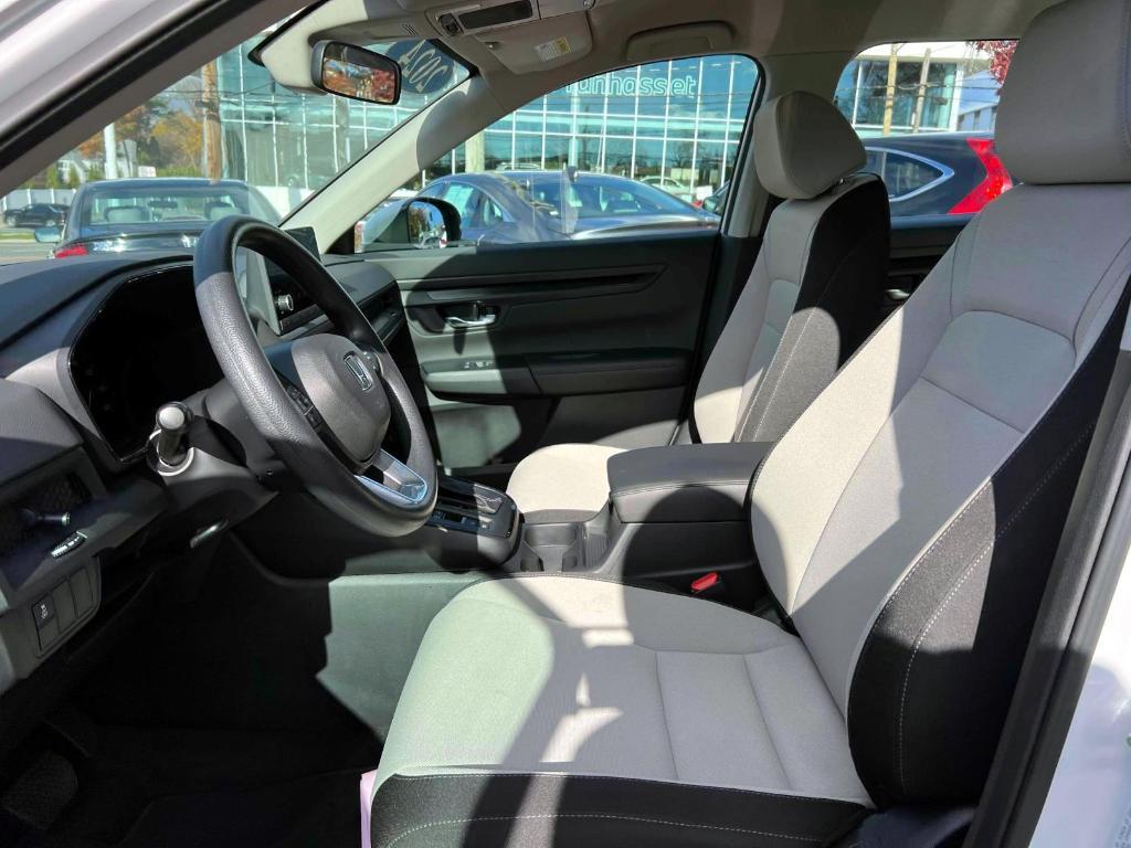 used 2024 Honda CR-V car, priced at $29,999