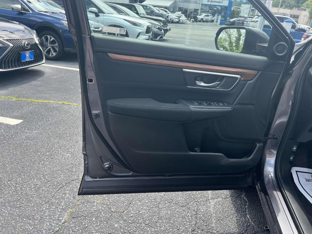 used 2022 Honda CR-V car, priced at $27,995
