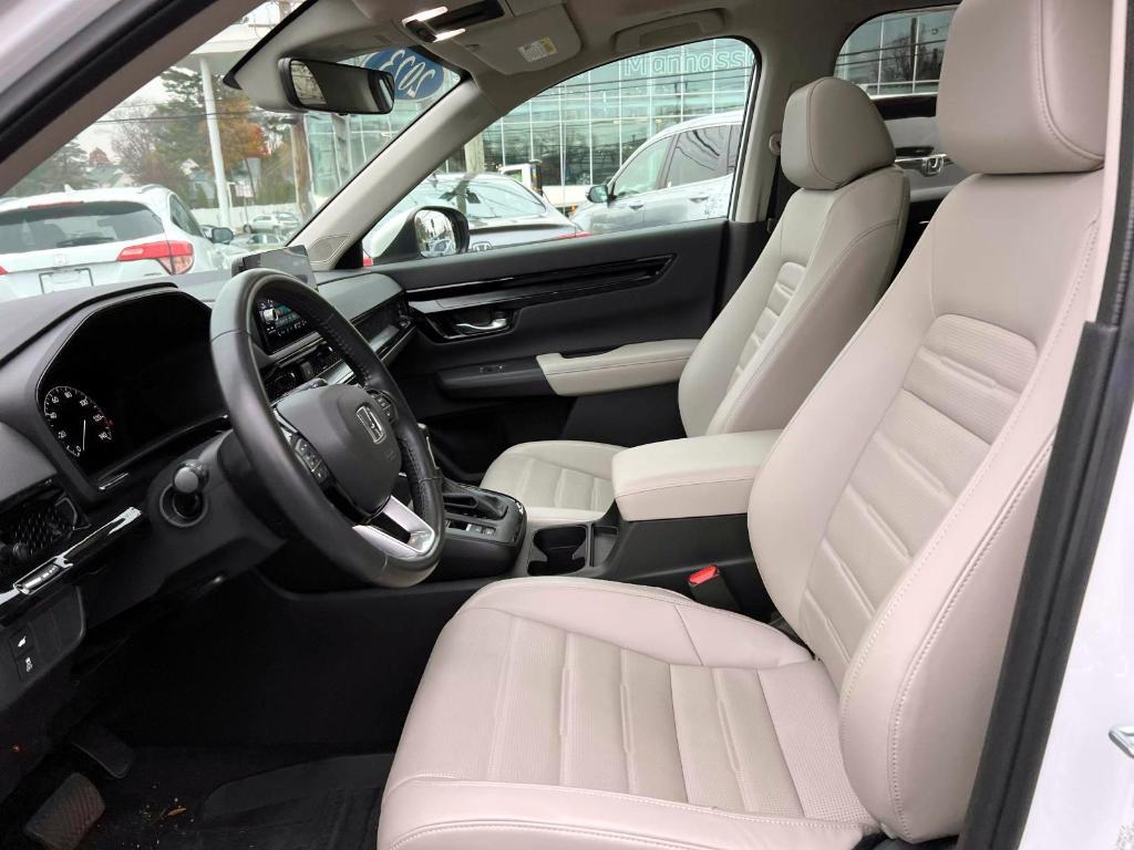 used 2023 Honda CR-V car, priced at $30,999