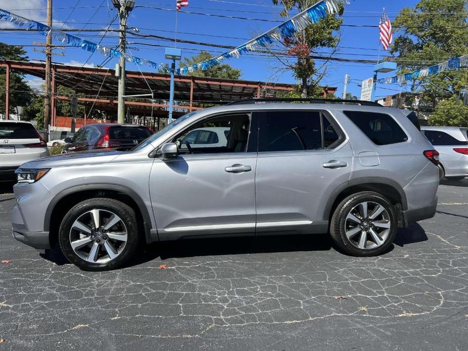 used 2023 Honda Pilot car, priced at $40,888