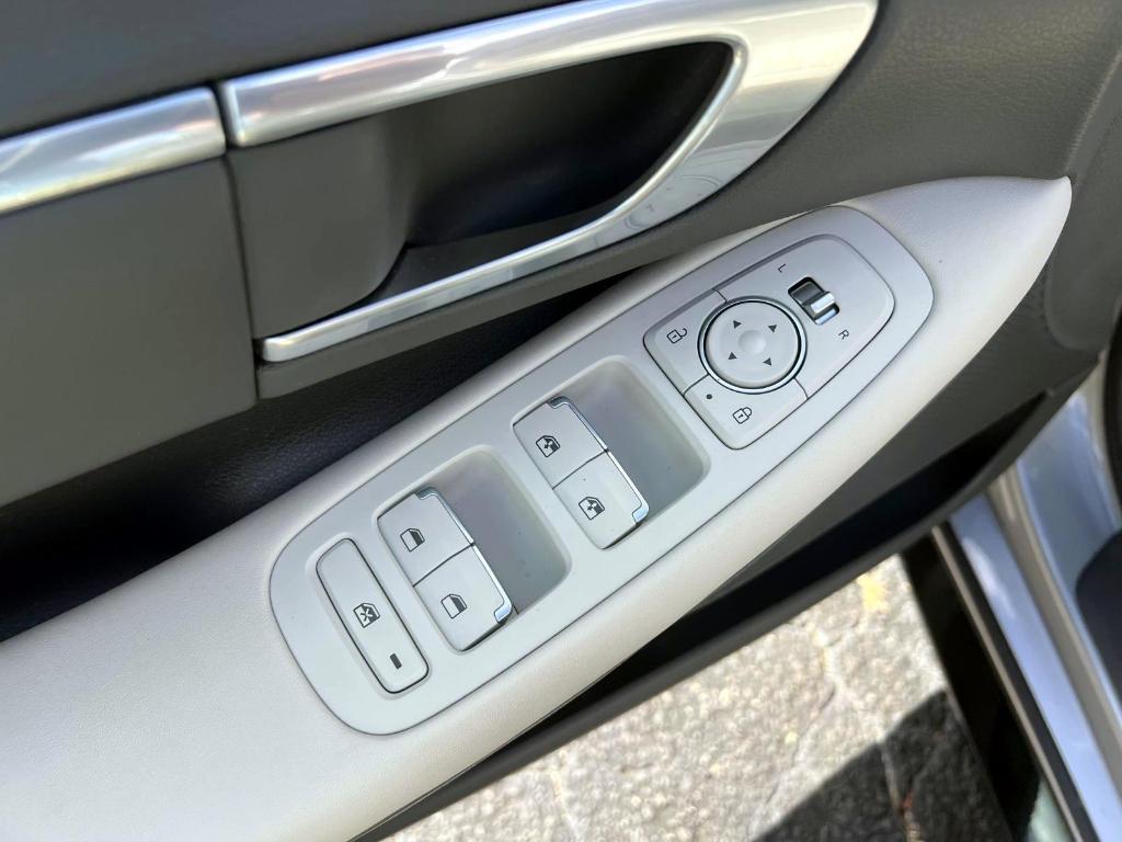 used 2023 Hyundai Sonata car, priced at $22,999