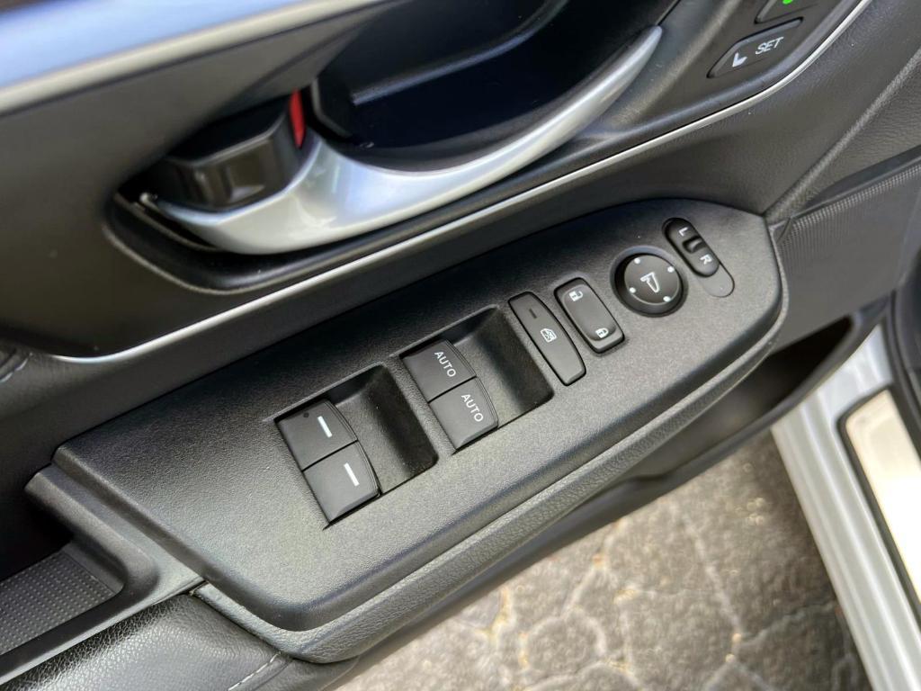 used 2022 Honda CR-V car