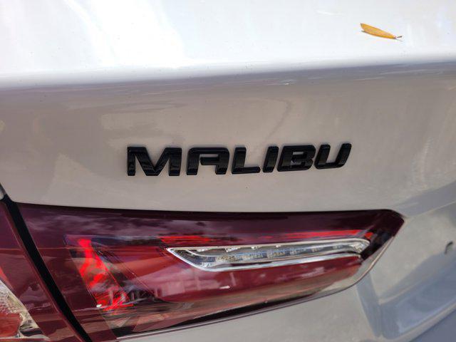 new 2025 Chevrolet Malibu car, priced at $27,073