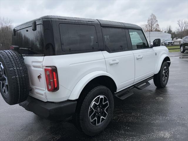 new 2024 Ford Bronco car, priced at $51,385