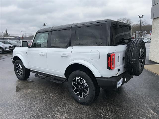 new 2024 Ford Bronco car, priced at $51,385