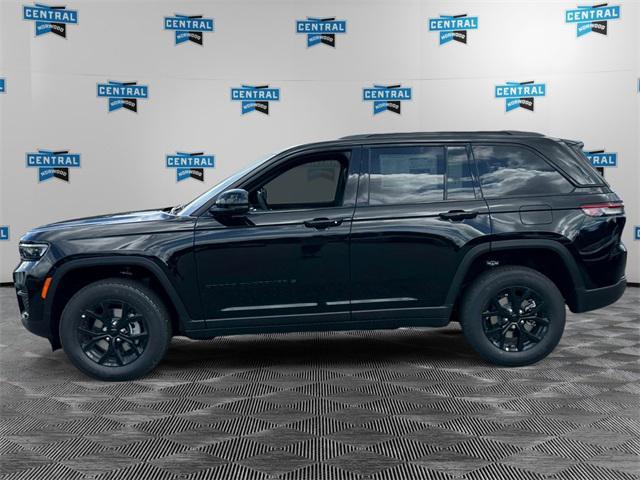 new 2025 Jeep Grand Cherokee car, priced at $46,730
