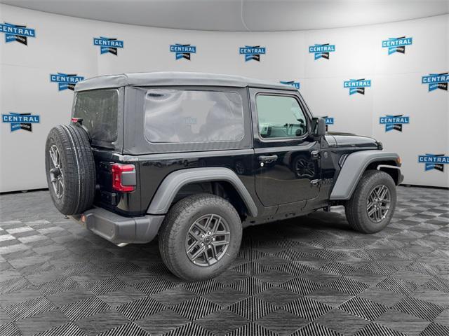 new 2025 Jeep Wrangler car, priced at $46,040