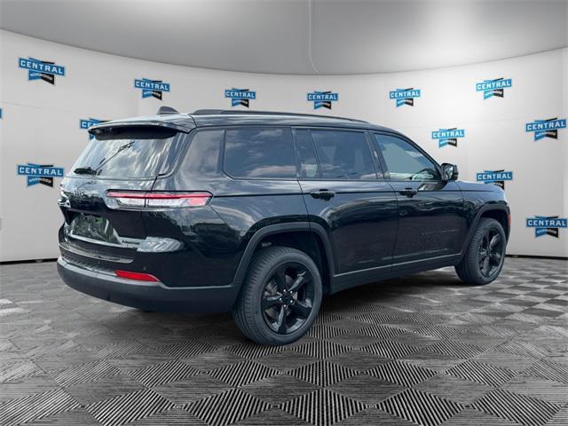 used 2022 Jeep Grand Cherokee L car, priced at $39,977