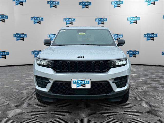 new 2025 Jeep Grand Cherokee car, priced at $46,730