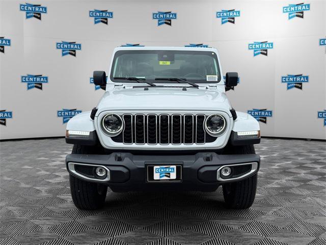 new 2025 Jeep Wrangler car, priced at $60,720