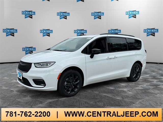 new 2026 Chrysler Pacifica car, priced at $56,880