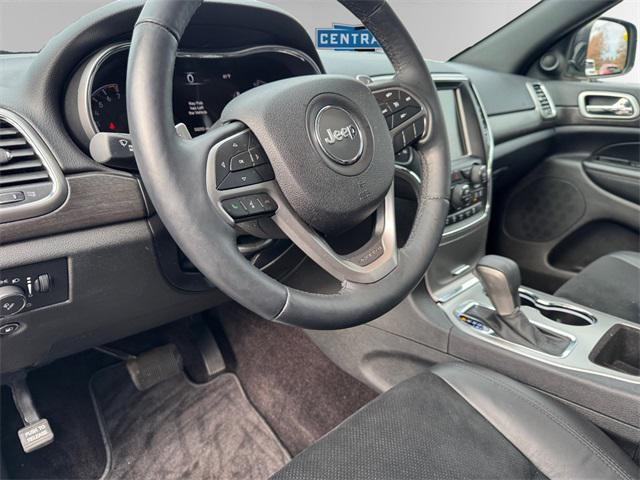 used 2017 Jeep Grand Cherokee car