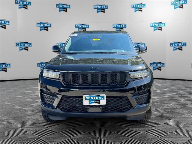 new 2025 Jeep Grand Cherokee car, priced at $46,730