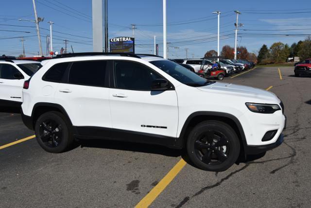 new 2023 Jeep Cherokee car, priced at $44,825