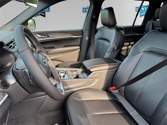 new 2025 Jeep Grand Cherokee L car, priced at $54,835