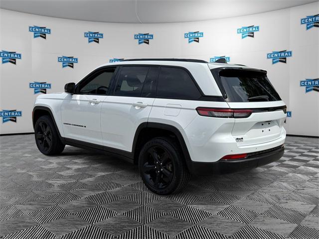 used 2023 Jeep Grand Cherokee car, priced at $35,977