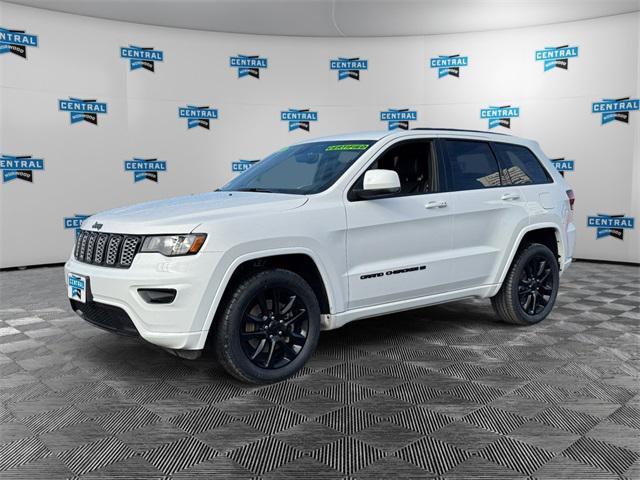 used 2022 Jeep Grand Cherokee car, priced at $31,877