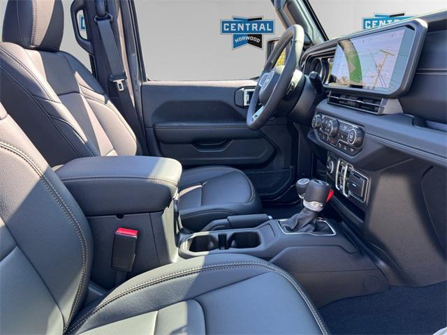new 2025 Jeep Wrangler car, priced at $60,950