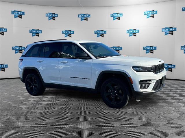 used 2023 Jeep Grand Cherokee car, priced at $35,977