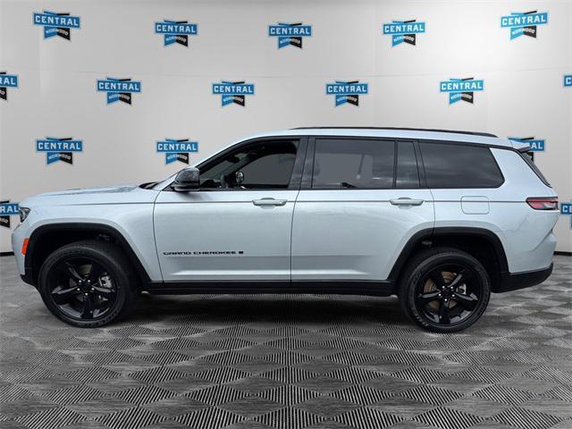 used 2023 Jeep Grand Cherokee L car, priced at $35,977