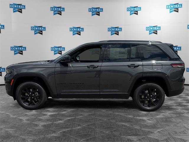 new 2025 Jeep Grand Cherokee car, priced at $46,730