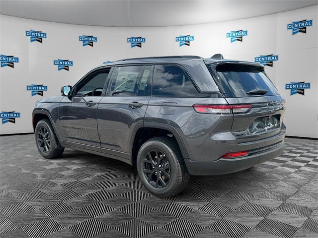 new 2025 Jeep Grand Cherokee car, priced at $46,730