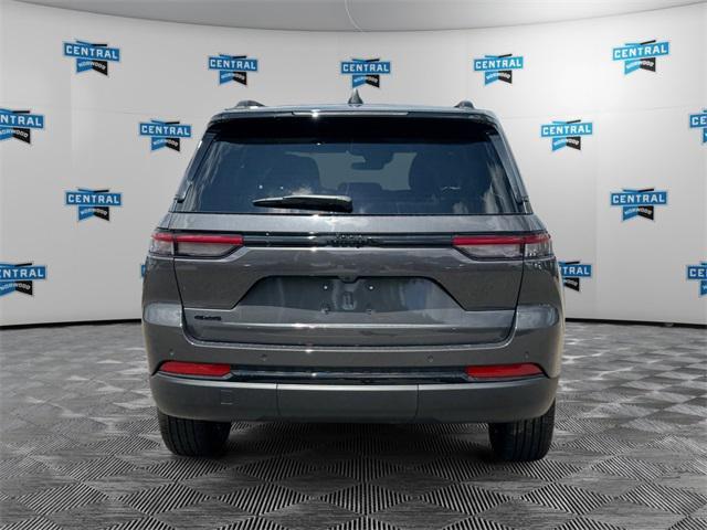 new 2025 Jeep Grand Cherokee car, priced at $46,730