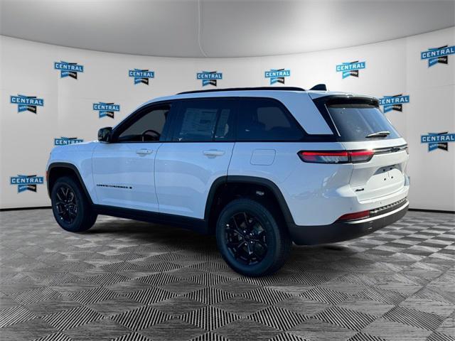 new 2025 Jeep Grand Cherokee car, priced at $46,135