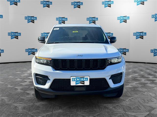 new 2025 Jeep Grand Cherokee car, priced at $46,135