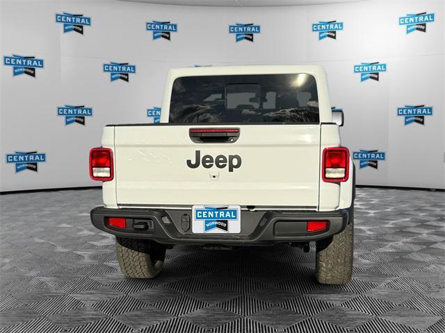 new 2025 Jeep Gladiator car, priced at $43,410