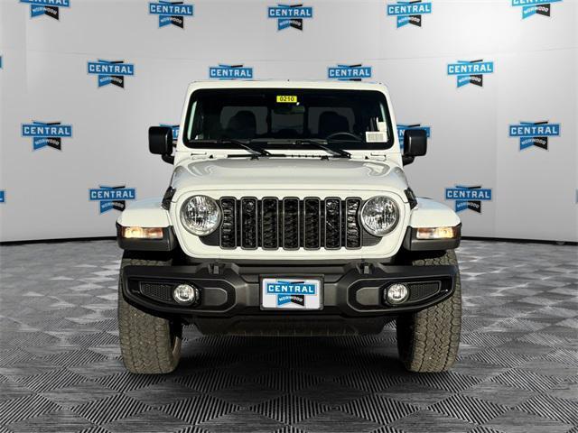 new 2025 Jeep Gladiator car, priced at $43,410