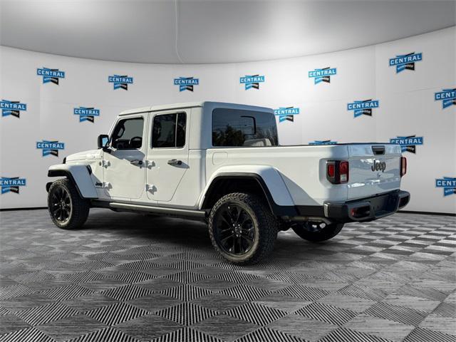 new 2025 Jeep Gladiator car, priced at $43,410