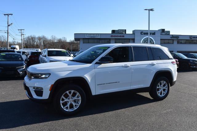 used 2023 Jeep Grand Cherokee car, priced at $35,977