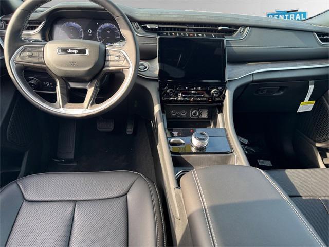 new 2025 Jeep Grand Cherokee car, priced at $52,935