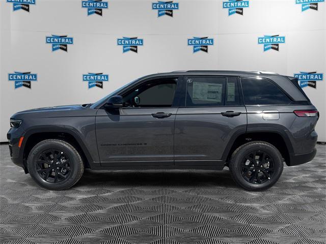 new 2025 Jeep Grand Cherokee car, priced at $46,730