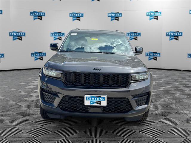 new 2025 Jeep Grand Cherokee car, priced at $46,730