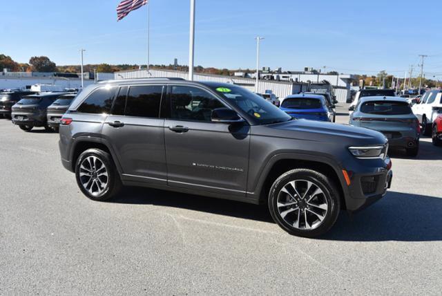 used 2022 Jeep Grand Cherokee car, priced at $40,977